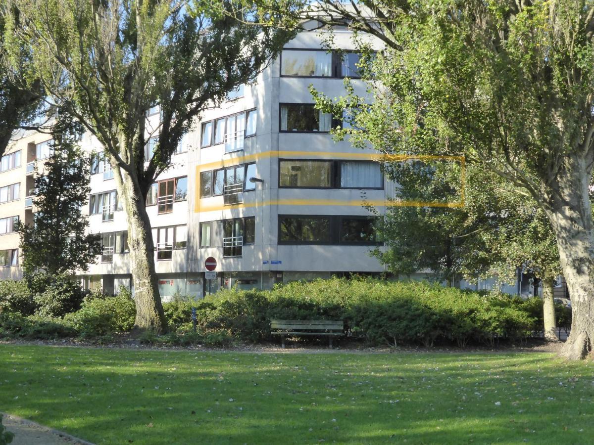 Vanden Broeck Oostende Exteriör bild